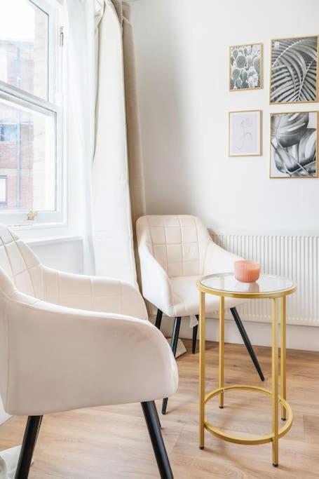 House 10 Mins To Tower Bridge Hot Tub & Parking Villa London Eksteriør billede