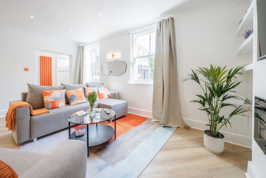 House 10 Mins To Tower Bridge Hot Tub & Parking Villa London Eksteriør billede