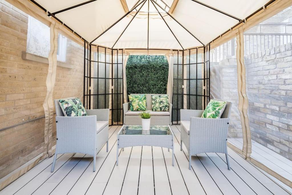 House 10 Mins To Tower Bridge Hot Tub & Parking Villa London Eksteriør billede